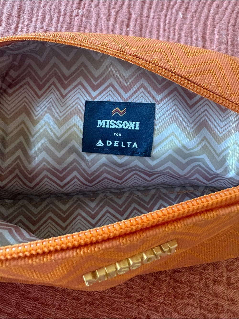 Missoni x Delta Peach-Pink-Orange Zigzag Zip Pouch - Picture 4 of 7